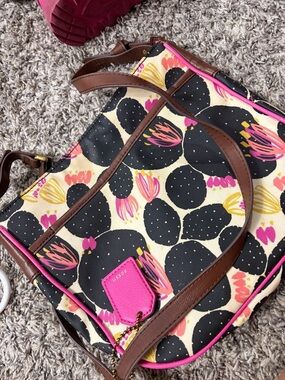 Fossil Floral Crossbody Bag in Black, Pink & Brown
